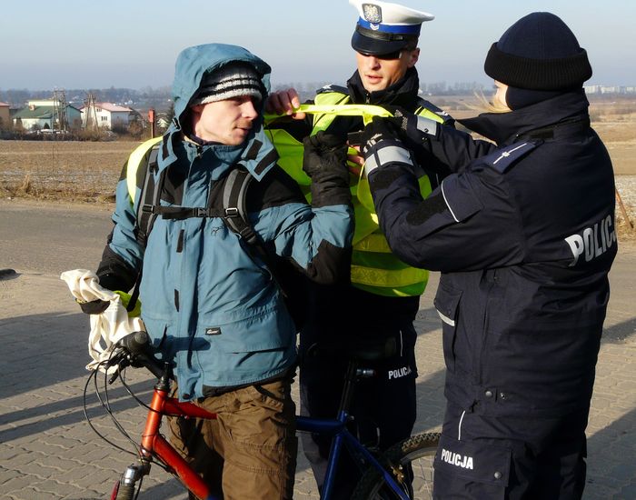 Bezpieczny Rowerzysta Zasady Bezpiecznego Poruszania Si Po Drogach