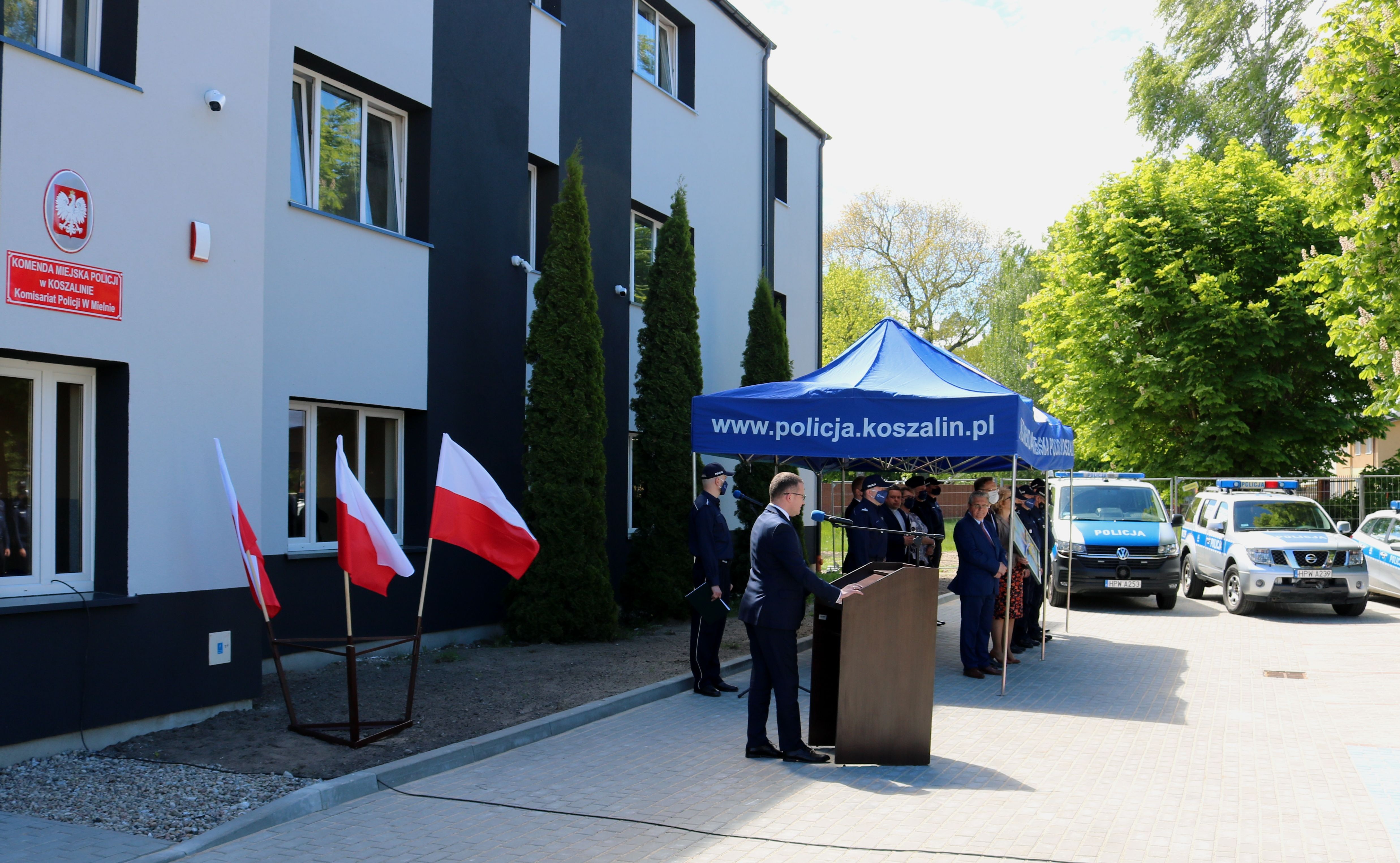 Komisariat Policji W Mielnie Już Otwarty - Aktualności - Komenda ...